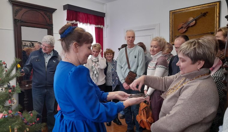 Посетители музея А.И. Куприна погрузились в атмосферу семейного тепла и уюта