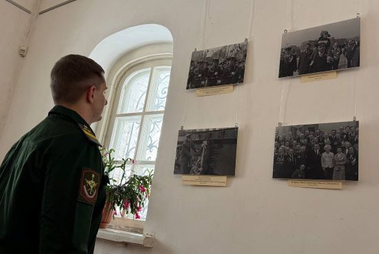 В музее А.Н. Радищева открылась выставка, посвященная 80-летию победы