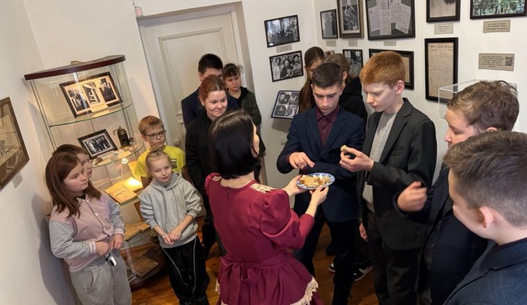 В музее А.И. Куприна рассказывают о семейных ценностях семьи писателя