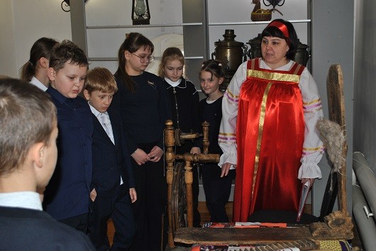 В музее А.Н. Радищева знакомятся с предметами крестьянского быта