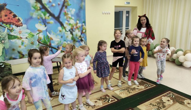 Пензенский литературный музей побывал в гостях у воспитанников детского сада с программой «Сказки Пушкина»