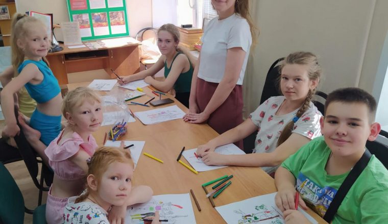 Литература — детям: Пензенский литературный музей привез «Бородино» в пункт временного размещения