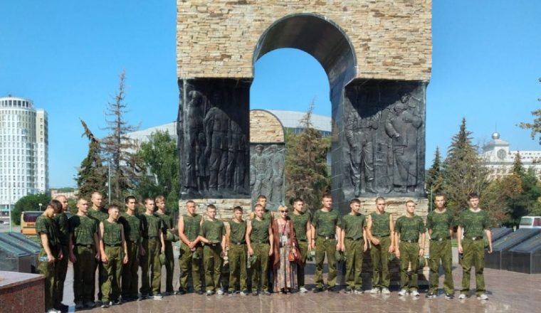 Сотрудник Пензенского литературного музея провела экскурсию для участников сборов «Гвардеец»