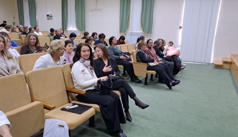 Ученый секретарь Литературного объединения приняла участие в обсуждении региональных культурно-образовательных проектов