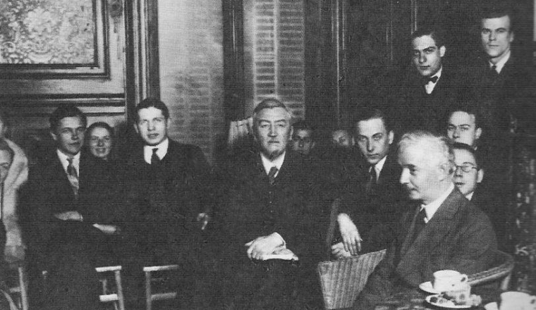 Поэт и рассказчик первого ранга. К 145-летию со дня рождения Саши Чёрного. Новости от хранителей