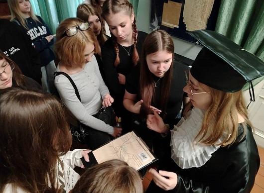 С помощью информационных технологий школьники знакомятся с великим произведением А.Н. Радищева