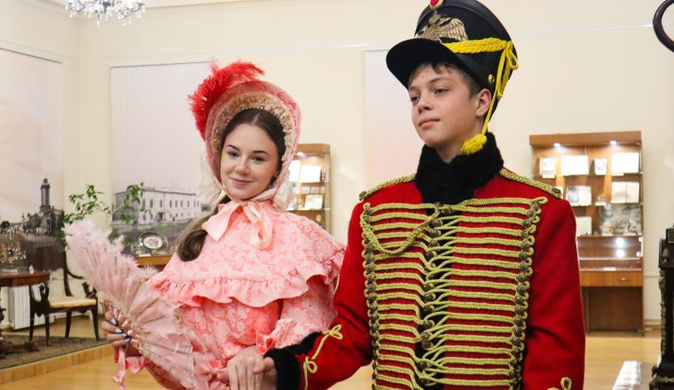 Пензенский литературный музей по Пушкинской карте посетили кадеты Губернского казачьего корпуса