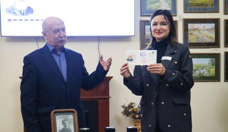 В Пензенском литературном музее состоялось первое гашение конверта, выпущенного к 200-летию А.Н. Бекетова