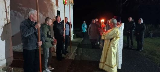 Пасхальное богослужение в храме Преображения Господня